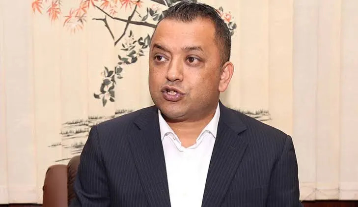 सभापतिमा गगनको उम्मेदवारी दर्ता