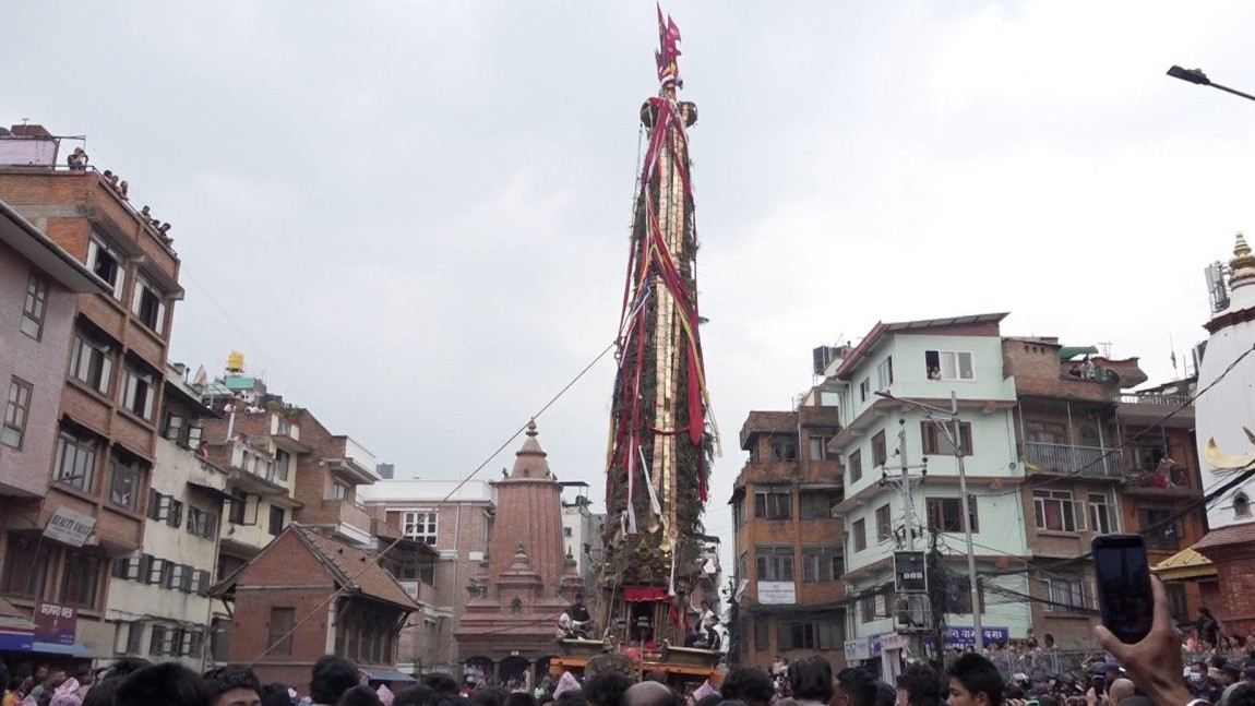 रातो मत्स्येन्द्रनाथको रथ आज लगनखेल लगिँदै